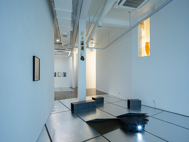 태양의 자리 Solar Grounds