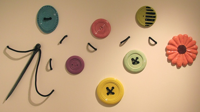 Wall hanging buttons 