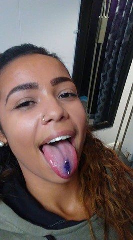 surface of tongue piercing, tongue piercing, piercing, piercings, All Aces Tattoo, Katherine Veroinca, Best of Clay 2019, piercing shop, piercing studio 