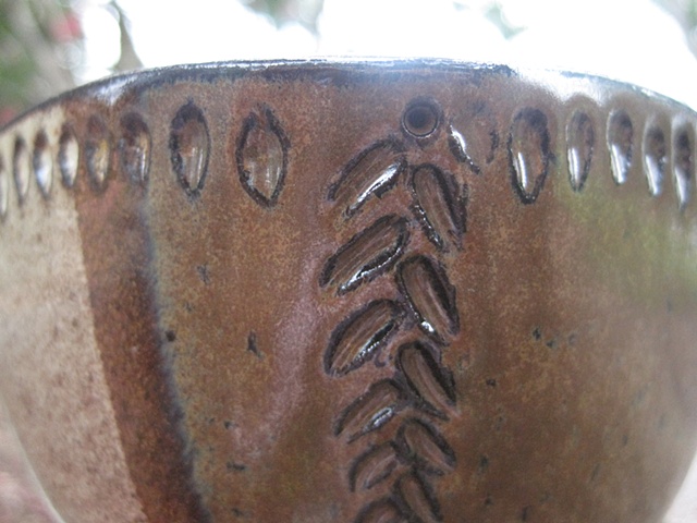 square bowl carving detail
