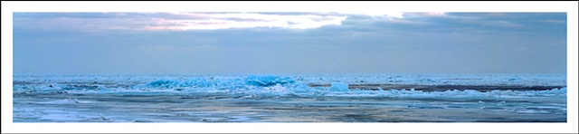 Frozen Lake Huron in 2007