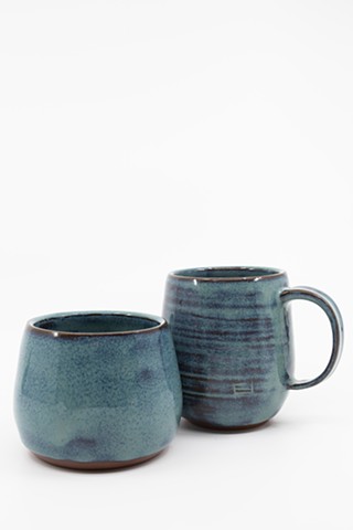 Earthenware cups