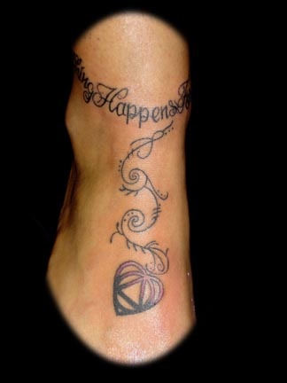 ankle bracelet tattoo by tatupaul.com