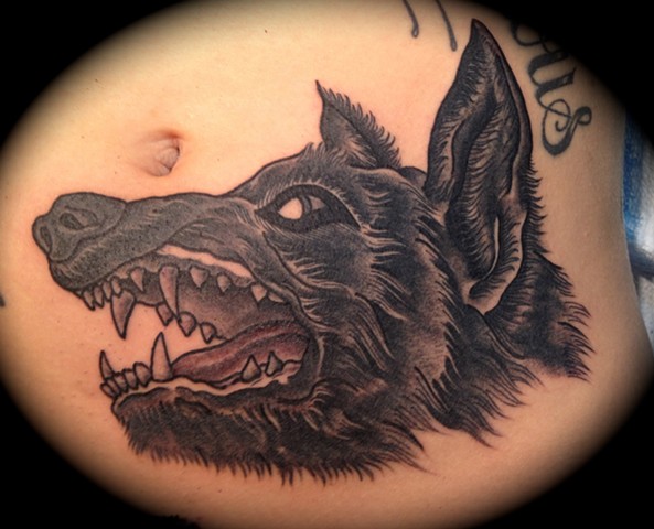 Providence Rhode Island RI wolf head wolves snarling black and grey gray animal Providence, Prov, RI, Rhode Island, New England, Mass, Art Freek Tattoo, Good Tattoos 