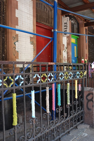 PS122Gallery outdoor fence