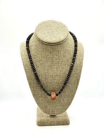 Serpentine beads / Carved Achaemenid carnelian pendant (550-330 BCE)