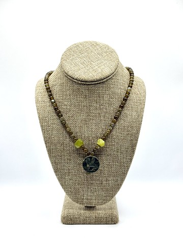 Green labradorite, olive jade / Serpentine Sassanian ‘Winged Humanimal’ amulet  (+/- 450 AD)