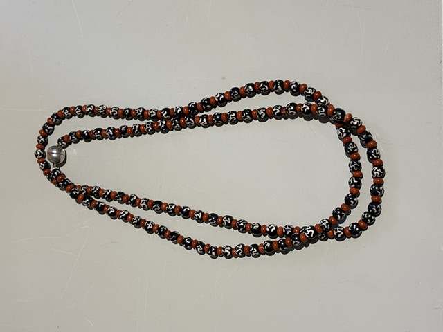 Ancient Tibetan Mala beads with red jasper accents (25029)