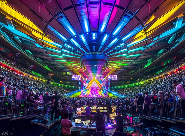 Liquid Light Lab 
