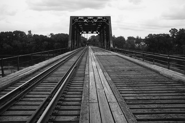 Mississippi River, Train Bridge