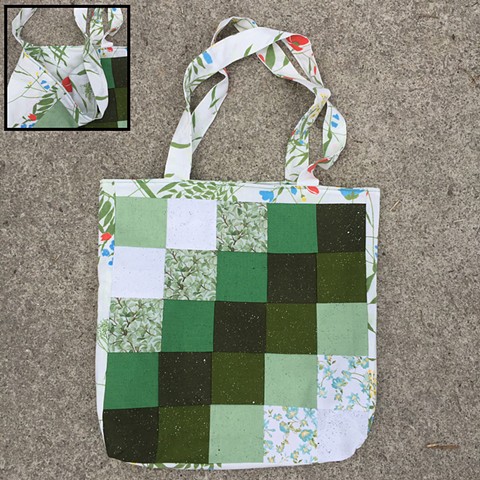 soft spring, 25 grid tote