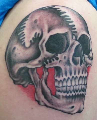 Peter McLeod Tattoo Traditional skull tattoo