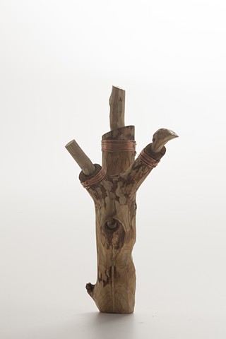Small wood sculpture by Lin Lisberger