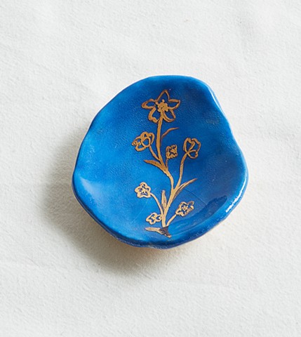 Blue and gold dish