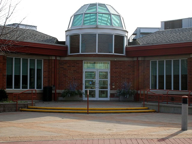 entrance to Skylight Gallery