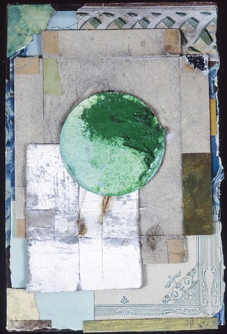 Composition with Green Disc