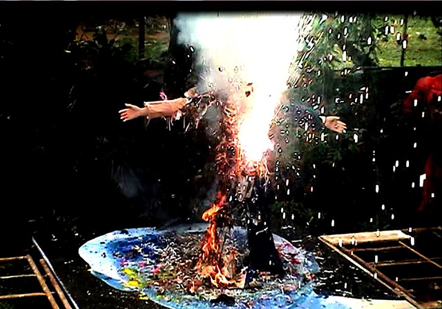 Jeff Koons Exploding