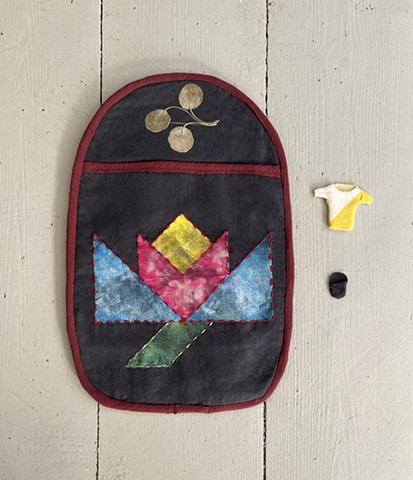 Secret Pockets of Women: Dukke