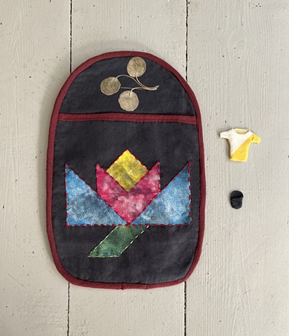 Secret Pockets of Women: Dukke