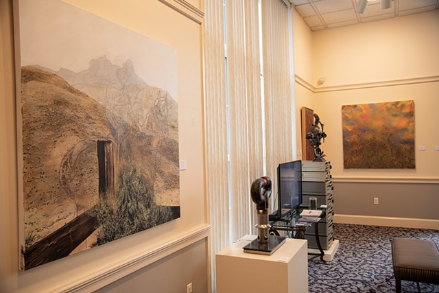 Lyet Gallery - 1