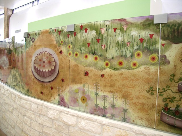 Good Neighbor Healthcare Center. Houston, Texas. 
 Partition Wall - 2008.


Country Stone Wall with Laminated Glass.

27 Panels 36" x 36" Each.