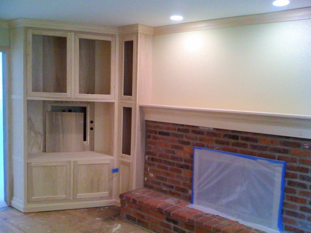 Thornburg Family Room--cabinet and trim