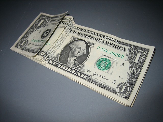 Raffle
US currency
2010
.5 x 6.14 x 2.61 in.