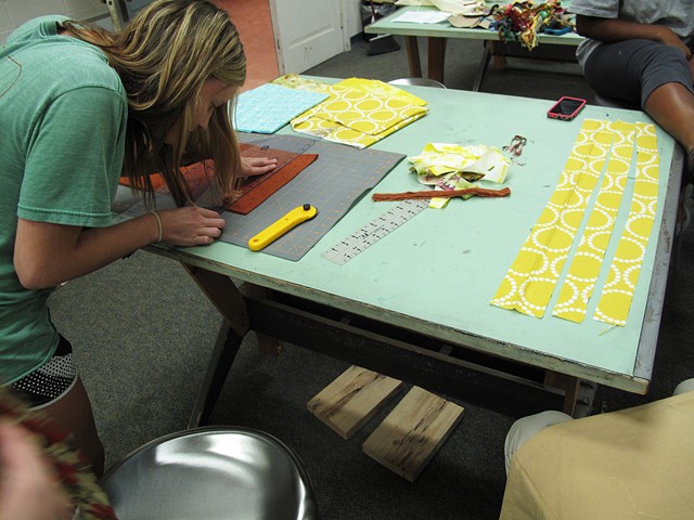 STUDENT WORK


Fiber and Paper Arts Club
Turmeric Dye and Mini-Art Quilt