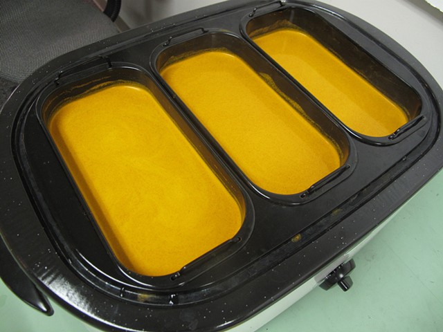 STUDENT WORK


Fiber and Paper Arts Club
Dyeing with Turmeric