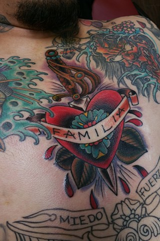 Animal Farm Tattoos Chicago Tatuajes Familia Heart Tattoo