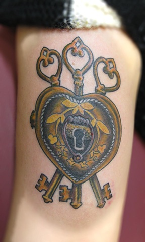 Animal Farm Tattoos Chicago Tatuajes Heart Locket and Keys Tattoo
