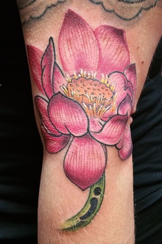 Animal Farm Tattoos Chicago Tatuajes Lotus Flower Tattoo