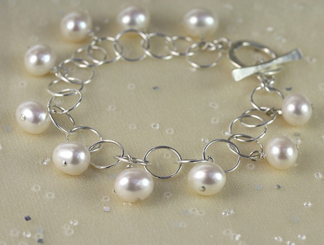 fresh water pearl charm bracelet