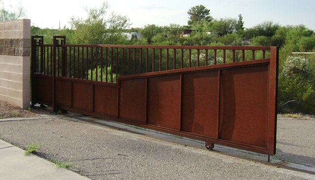 Large Roll Gate