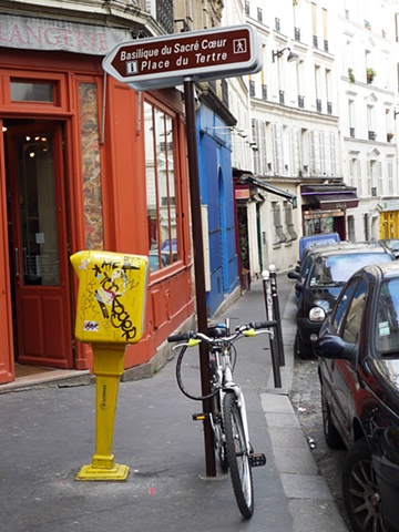 Montmartre Street Corner