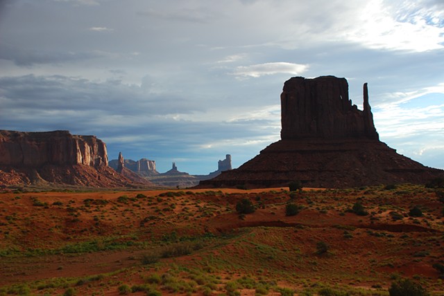 Monument Valley Sunrise