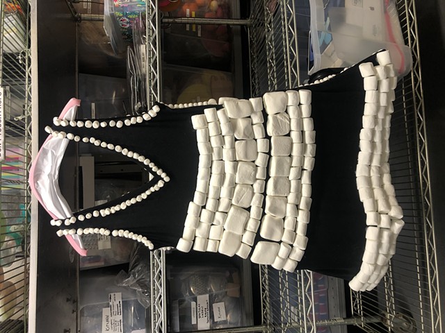 Marshmallow dress back