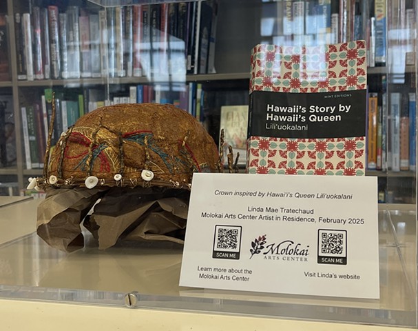 Library donation of Liliuokalani's Crown and Biography