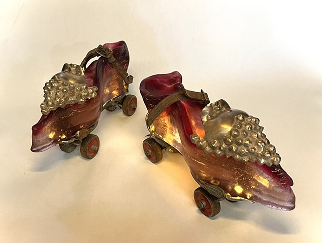 Cinderella Shenpa Slipper Skates