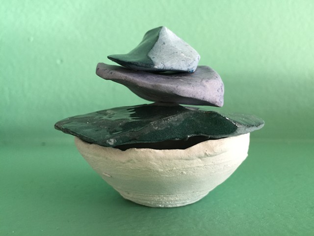 Indoor Urn for ashes unused in Skipping Stones with Infused Ashes
