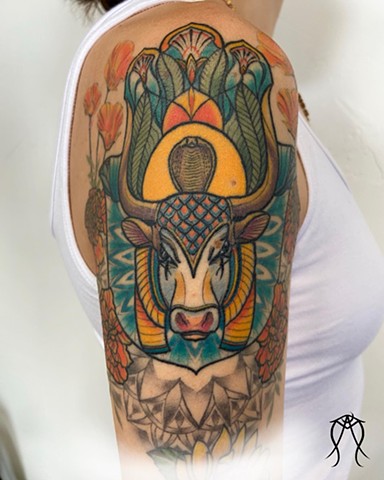 Apis hamsa amulet Egyptian protection color tattoo fully healed with poppy flowers done by female tattoo artist and tarot reader amanda marie at her private tattoo studio ace of wands tattoo in Ithaca Scipio center central New York east coast tattoos natu