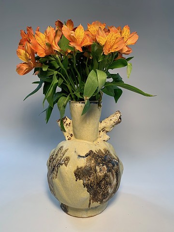 Hand Drawn Vase (view 2)