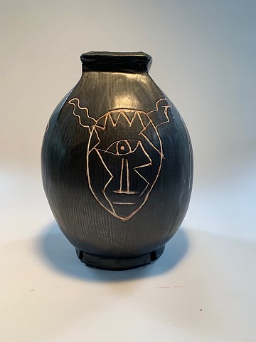 "Face Vase" (view 3)