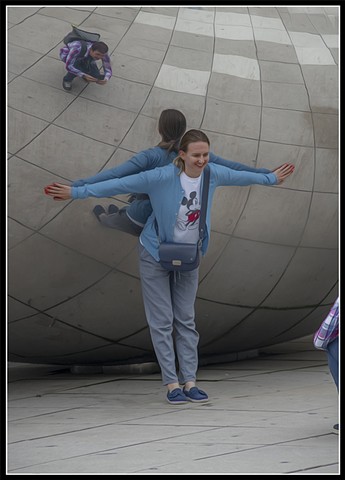 Reflecting on Cloud Gate