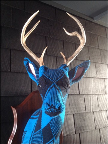 Sweater faux taxidermy deer buck stag antlers 80s turquoise diamonds