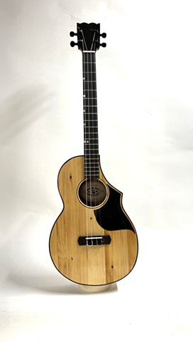 Chestnut Baritone Uke