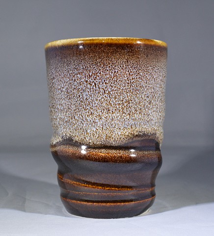 SPECKLED BROWN SWIRLED CUP