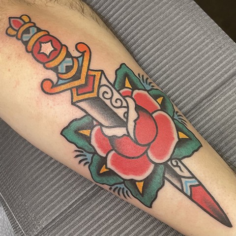dagger and rose tattoo, Tad Peyton tattoo, Jinx Proof Tattoo, Washington D.C. tattoo, Absolute Art Tattoo, Richmond Va tattoo