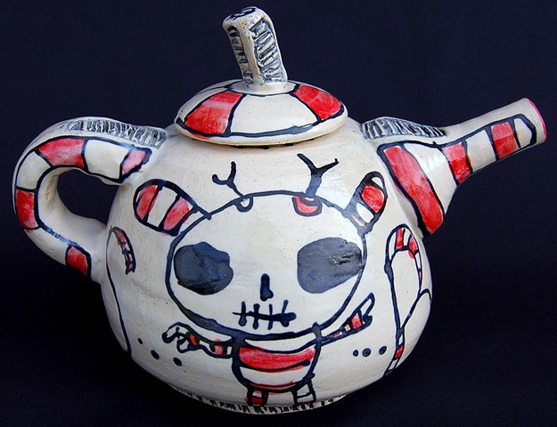 clay, ceramics, cup, teapot, wheel thrown, creatures, hand made, hand carved, hand drawn