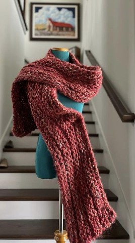 Using a blend of four different hand dyed New Mexico wool yarns,Kenny created this beautiful and warm Scarf/Wrap combo.Colors are wonderful! 